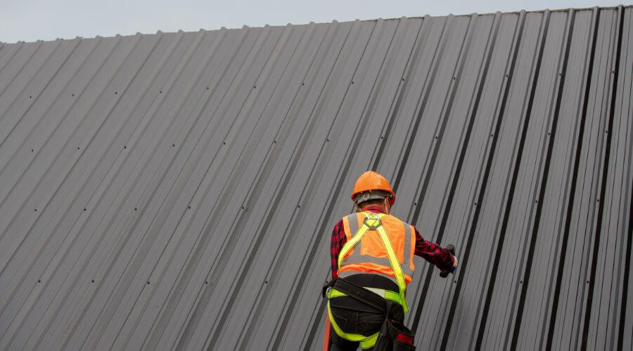 Professional metal roof installation services in Hearne, TX